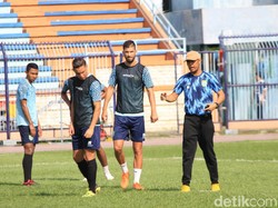 Lini Tengah Persela Lebih Kuat dengan Marquinhos dan Brian Ferreira