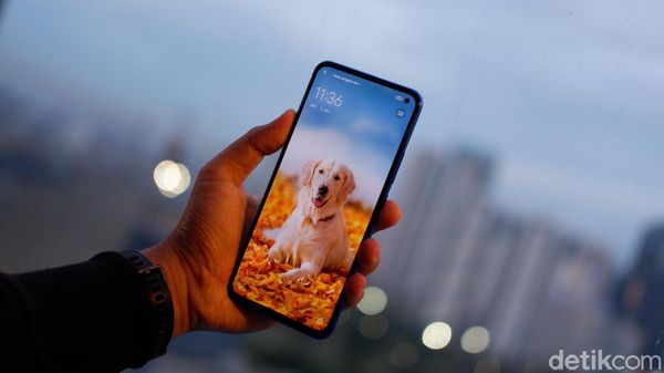 Vivo V19, Jagokan Kemampuan Layar dan Foto Malam