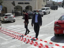 Darurat Corona di Tepi Barat