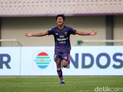 Persita Masih Bayar Gaji Pemain dan Ofisial Sesuai Kontrak