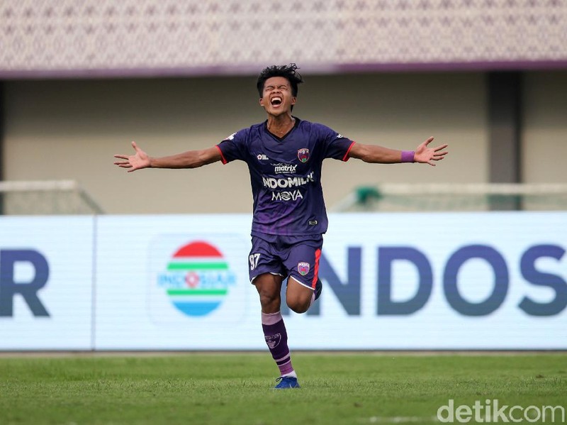 Persita Tangerang vs PSM Makassar digelar di Stadion Sport Center, Kelapa Dua, Tangerang, Jumat (6/3/2020). Laga berakhir dengan skor 1-1.