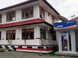 Polda Papua Bentuk Tim Ungkap Kasus Perusakan Kantor Bupati Waropem