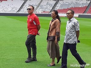 Tinjau GBK, Iwan Bule: Rumput dan Ruang Penyiaran Belum Sip