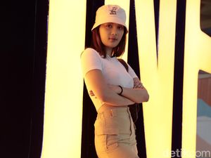 Cerita Erika Carlina Beradegan Panas di Turn On