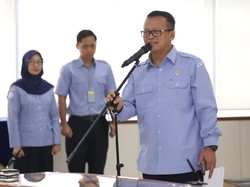 Edhy Sebut Potensi Investasi Miliaran Dolar Tertunda Karena Corona