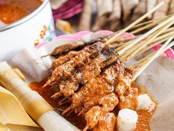 Sate Pusut hingga Bulayak, Sate Khas Lombok yang Tak Kalah Enak