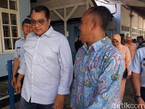 Banyak Lulusan SMK Menganggur, Dede Yusuf: Fasilitas Tak Sesuai Industri