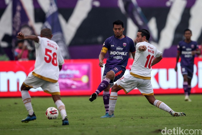 Persita Tangerang vs PSM Makassar digelar di Stadion Sport Center, Kelapa Dua, Tangerang, Jumat (6/3/2020). Laga berakhir dengan skor 1-1.