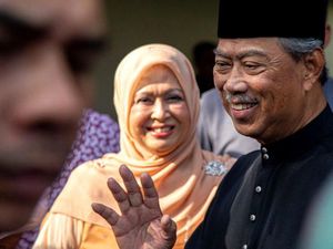 Muhyiddin Jadi PM, Mengapa Pemerintahan Baru Malaysia Ambruk Begitu Cepat? Muhyiddin Jadi PM, Mengapa Pemerintahan Baru Malaysia Ambruk Begitu Cepat?