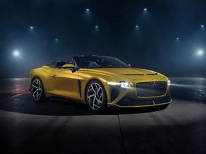Bentley Bacalar, Mobil Rp 33,3 Miliar tapi Tak Punya Atap Bentley Bacalar, Mobil Rp 33,3 Miliar tapi Tak Punya Atap