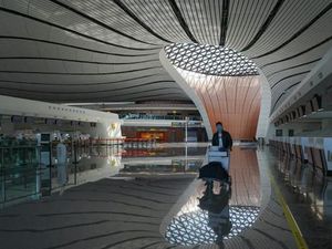 Corona Bikin Destinasi Wisata Dunia Jadi Luar Biasa Sepi