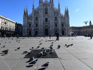 Potret Terkini Destinasi Dunia Hampir Kosong karena Corona