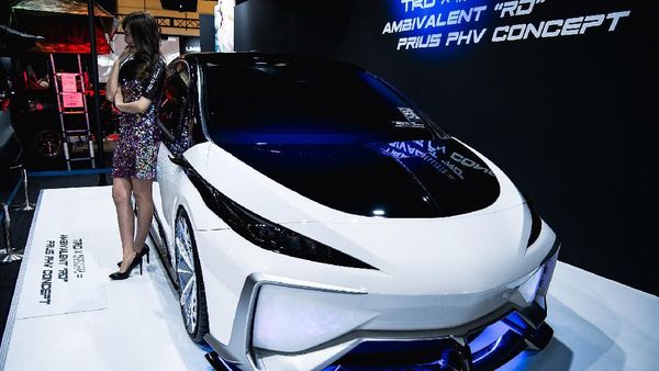 Saat Desain Anime Robot Gundam Jadi Mobil