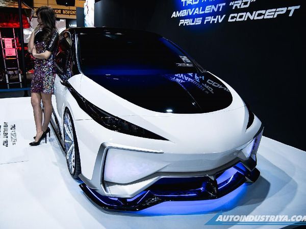 Saat Desain Anime Robot Gundam Jadi Mobil