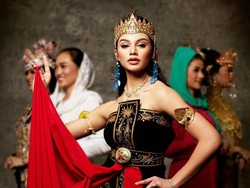 Menuju Miss Supranational 2020, Jihane Almira Belajar Bahasa Inggris Dasar