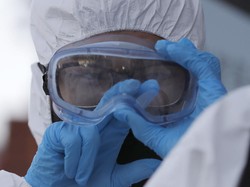 Wabah Corona, Warga AS Diimbau Pertimbangkan Ulang Rencana ke Luar Negeri