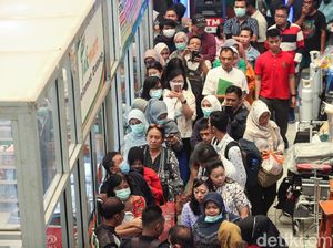 Ada Masker Rp 125.000/Box di Pasar Pramuka, Gimana Toko Sebelah?