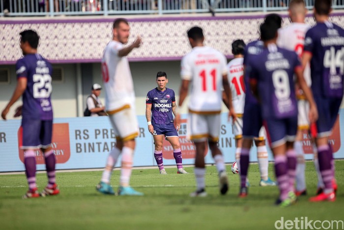 Persita Tangerang vs PSM Makassar digelar di Stadion Sport Center, Kelapa Dua, Tangerang, Jumat (6/3/2020). Laga berakhir dengan skor 1-1.