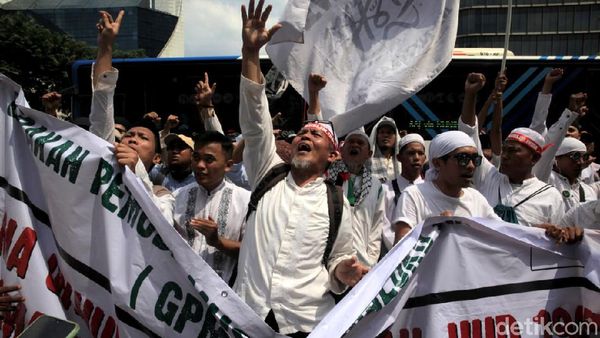 Aksi Massa FPI-PA 212 Geruduk Kedubes India