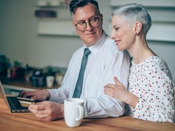 10 Persamaan dari Para Orang Kaya, Adakah yang Kamu Punya?