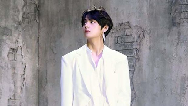 V BTSdok. BTS Official Facebook