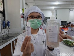 Ini Cara Mudah Membuat Hand Sanitizer Ala Kampus Ubaya