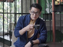 Marcell Darwin Bertahap Dalami Islam Setelah Mualaf