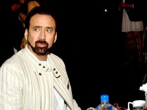 Gegara Film Ini Nicolas Cage Ngaku Sering Ditampar Orang di Bandara Gegara Film Ini Nicolas Cage Ngaku Sering Ditampar Orang di Bandara