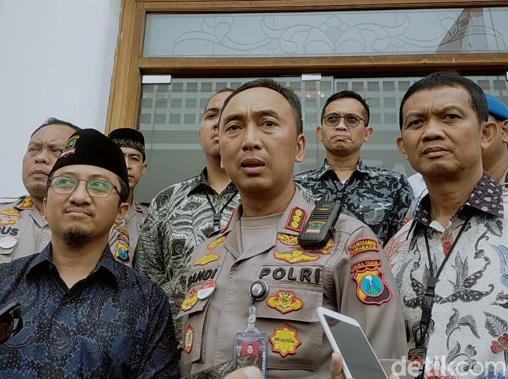 Meski Tak Terlibat, Ustaz Yusuf Mansur Tetap Diperiksa, Ini Alasannya? Meski Tak Terlibat, Ustaz Yusuf Mansur Tetap Diperiksa, Ini Alasannya?