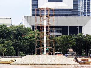 Melihat Kondisi Terkini Proyek Revitalisasi Monas
