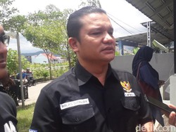 Tuntut Sertifikat Rumah, Ratusan Warga Grand Imperial Cikoneng Ngadu ke BPKN