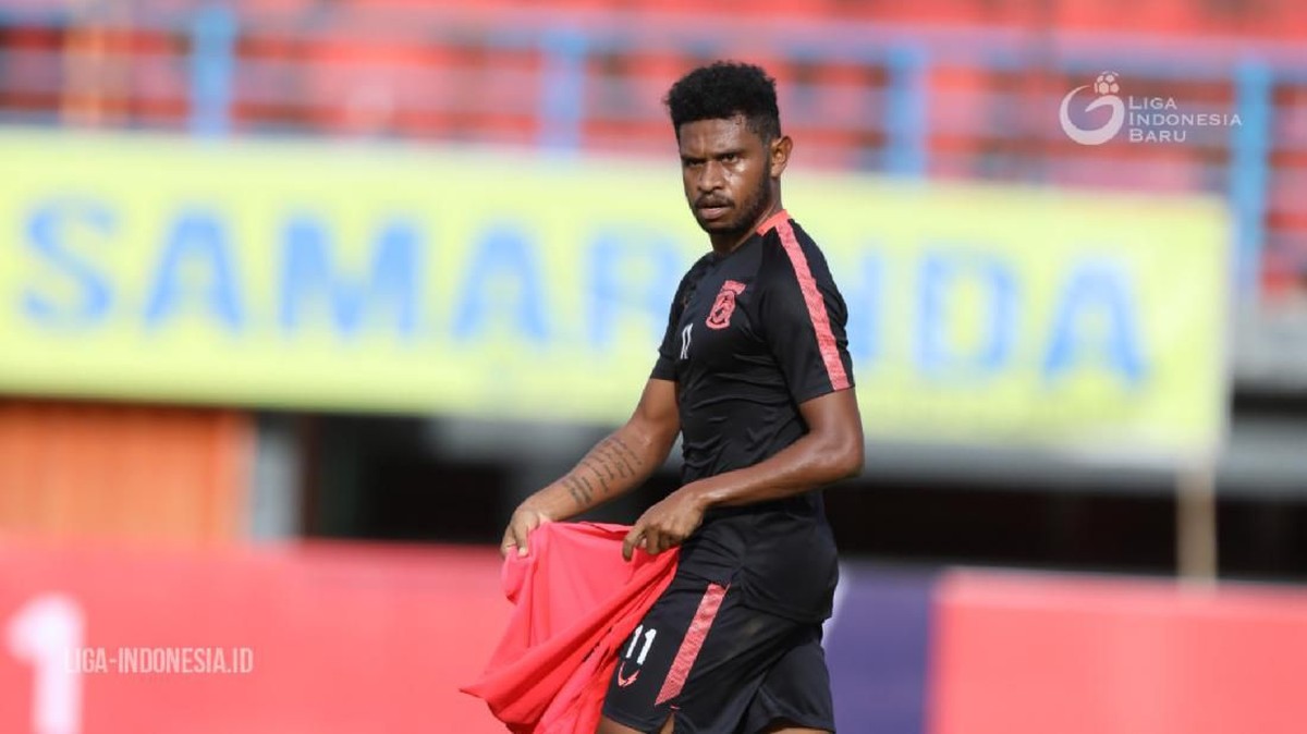 Borneo FC vs Persipura Jayapura di Shopee Liga 1 2020 menjadi laga emosional untuk Imanuel Wanggai. (Foto: dok.Liga Indonesia)