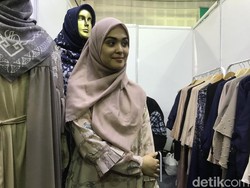 Sosok Mendiang Ibunda Baim Wong di Mata Vebby Palwinta