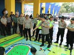 Cegah Corona, Hand Sanitizer Disediakan dalam Laga Arema Vs Persib