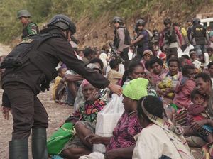 Potret 800 Warga Pegunungan Timika Ngungsi karena Kekejaman KKB