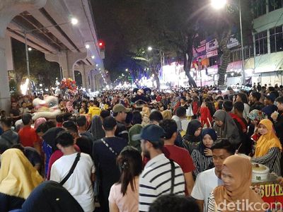 Wajah Trotoar Sudirman Kota Palembang yang Dijajah PKL