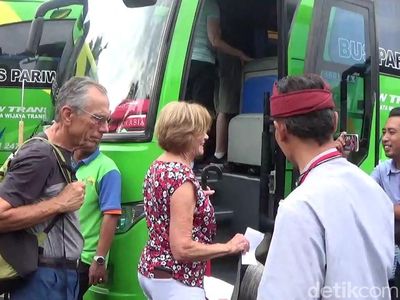 Dipastikan Aman dari Corona Penumpang Viking Sun Turun di Bali