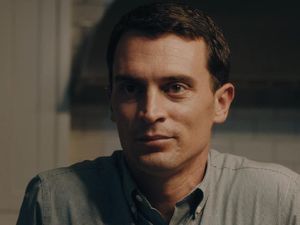 Aktor Hollywood Nicholas Tucci Meninggal Dunia di Usia 38 Tahun