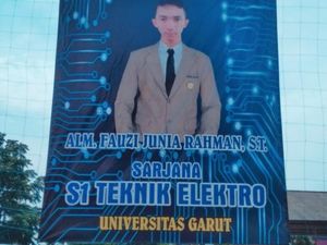 Ini Mahasiswa Garut yang Meninggal dan Digantikan Ayahnya Saat Wisuda Ini Mahasiswa Garut yang Meninggal dan Digantikan Ayahnya Saat Wisuda