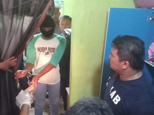 Pembunuh Siswi MTs yang Ditemukan Tewas Tanpa Celana Ditangkap Pembunuh Siswi MTs yang Ditemukan Tewas Tanpa Celana Ditangkap