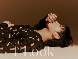 Joshua Hong SEVENTEEN Dewasa Banget di Pemotretan Majalah Ini