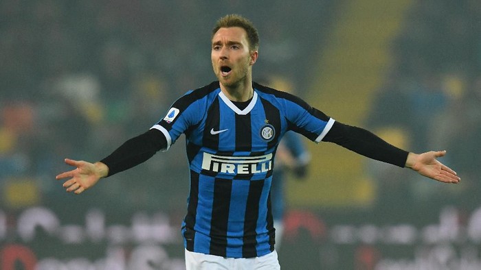 UDINE, ITALY - FEBRUARY 02: Christian Eriksen of FC Internazionale reacts during the Serie A match between Udinese Calcio and  FC Internazionale at Stadio Friuli on February 2, 2020 in Udine, Italy.  (Photo by Alessandro Sabattini/Getty Images)