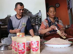 Penjualan Meningkat, Produsen Rempah Bubuk di Jombang Tak Naikkan Harga