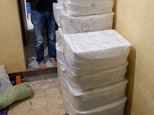 Polisi Surabaya Amankan 3,5 Juta Pil Koplo yang Akan Diedarkan di Jatim