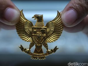 Harga Emas Catatkan Rekor Tertinggi Harga Emas Catatkan Rekor Tertinggi