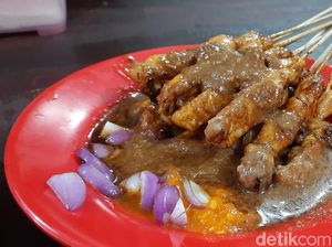 Nyuus! Empuk Lembut Sate Daging Kambing Muda Barongan