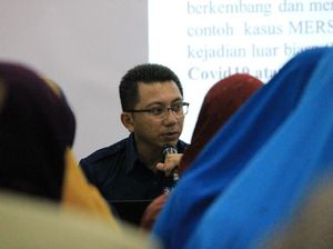 Di RS Lamongan, Antisipasi Penyebaran Virus Corona Dipimpin Dokter Corona Di RS Lamongan, Antisipasi Penyebaran Virus Corona Dipimpin Dokter Corona