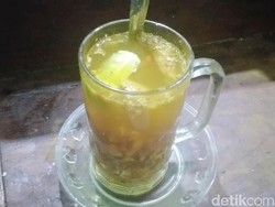 Virus Corona Merebak, Racikan Jahe Rempah Mbah Jo Diserbu Pembeli