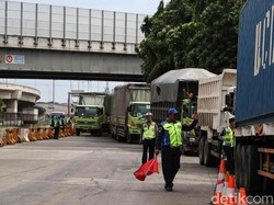 PSBB Diberlakukan Odol Cuek Melintas