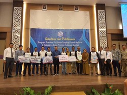 Nelayan di Bone Dapat Bantuan Asuransi dan Kredit Permodalan